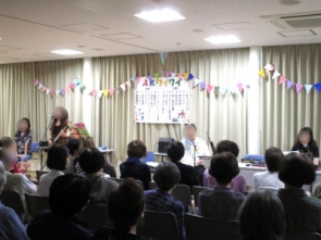 AKワイワイの皆様　歌と演奏最高でした！