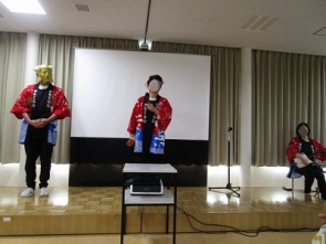 シャイな仏様の登場です