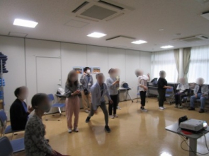 わきあいあいとゲームを楽しんでいらっしゃいます
