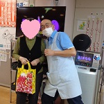 『福袋大抽選会』を開催。1列ビンゴが達成した方から三角くじを引いて頂きました。