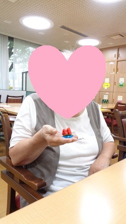 　　　　食べる？
