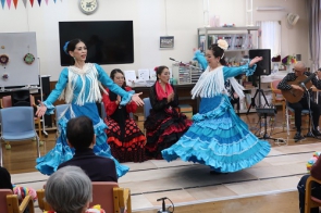 圧巻のダンス！！