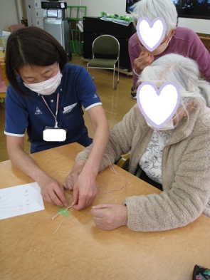 4の字編みミサンガ