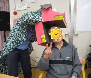 ピースサインもバッチリ！