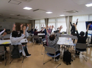 体操でリラックスタイム