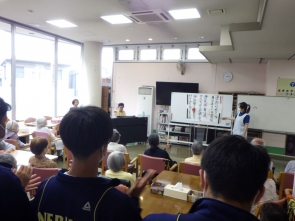 手拍子で盛り上げてくださいました♪