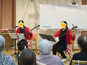 軽快な三味線の響き