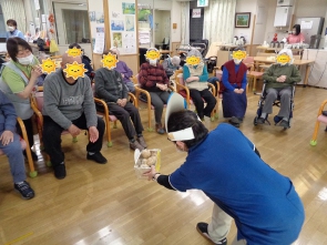 福箱でボールをキャッチ！