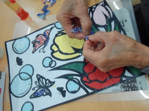 手先がとても器用ですね