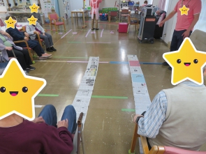 新聞足漕ぎゲーム！